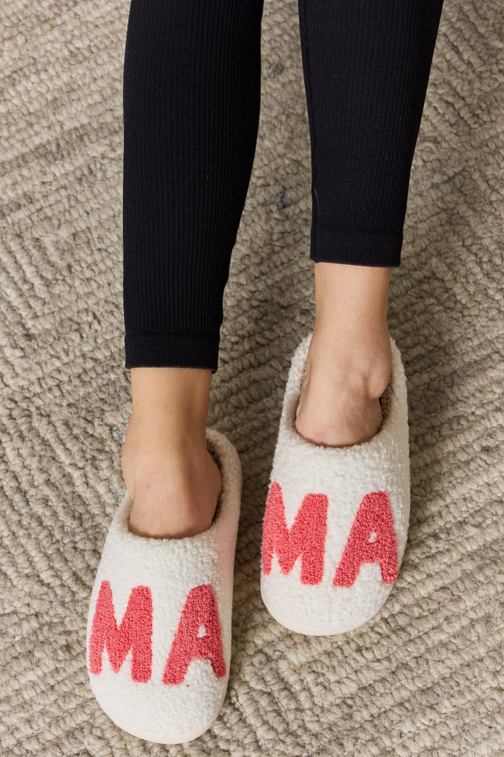 Pantuflas cómodas con estampado Melody MAMA