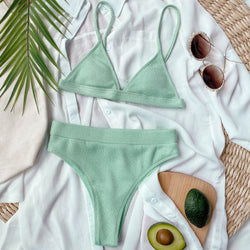 Conjunto de bikini de canalé con tirantes finos