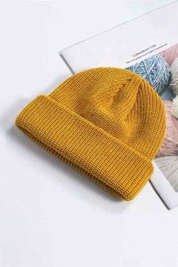 Gorro de punto acanalado con puños cómodos