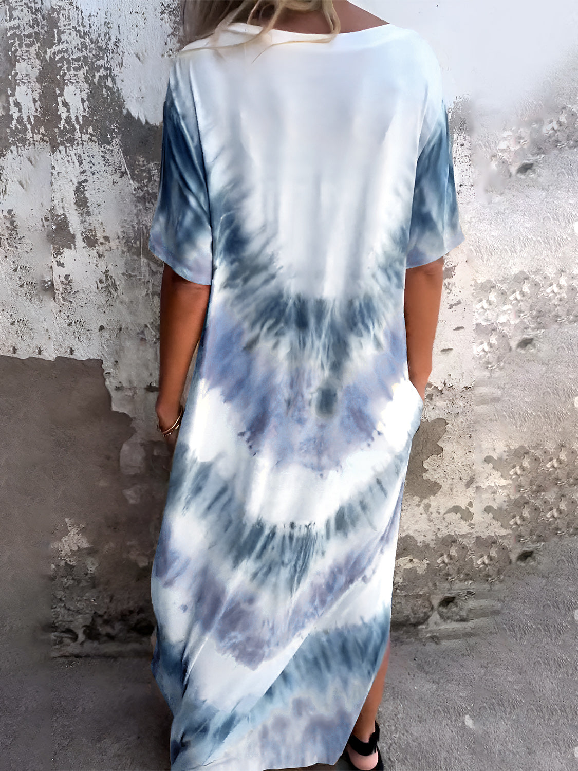 Vestido de manga corta con efecto tie-dye y bolsillos de tamaño completo