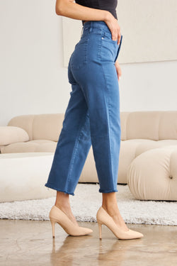 Pantalones vaqueros de talle alto con dobladillo sin rematar y control de abdomen de RFM Crop Chloe