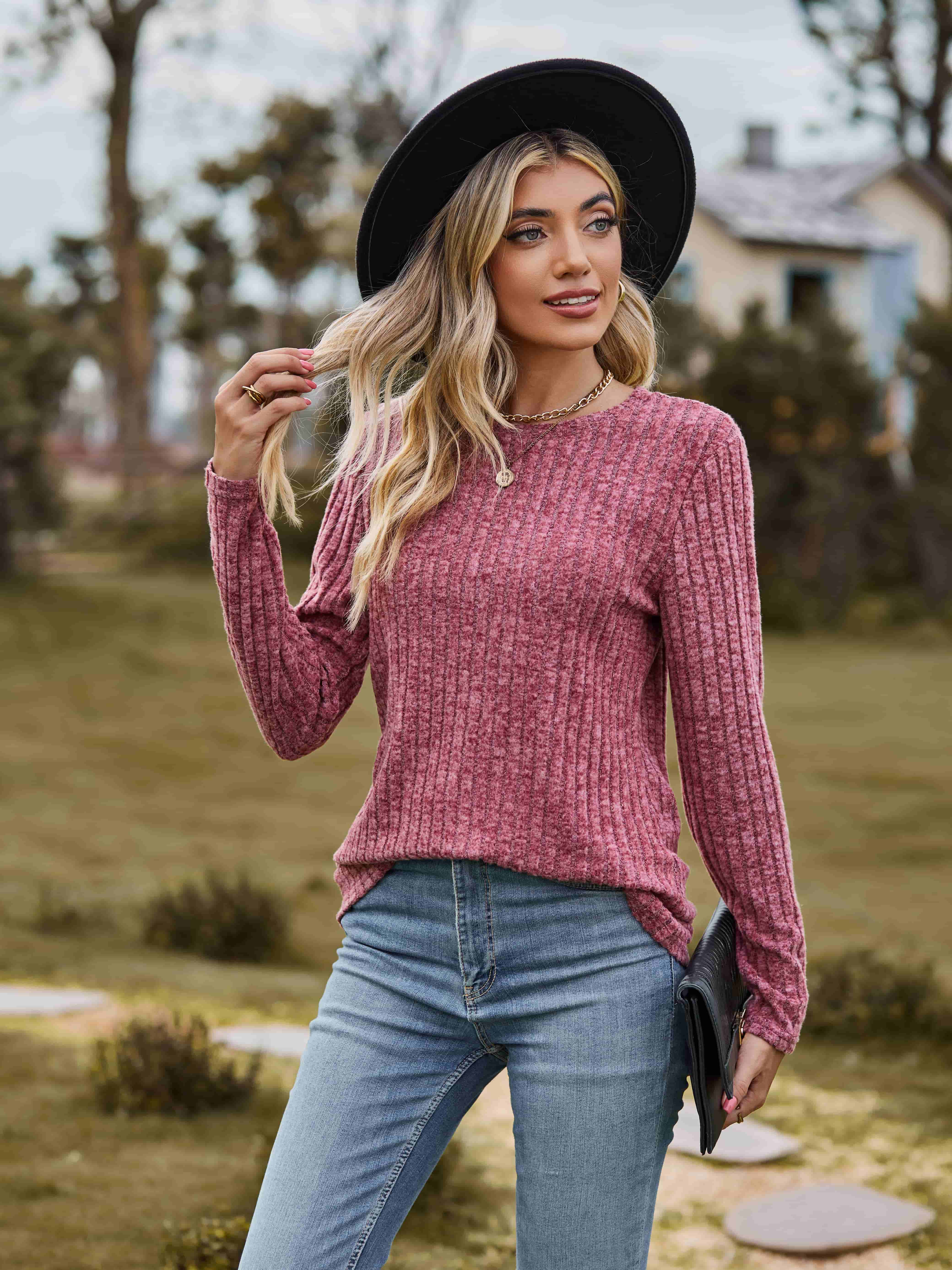 Ribbed Round Neck Long Sleeve Tee