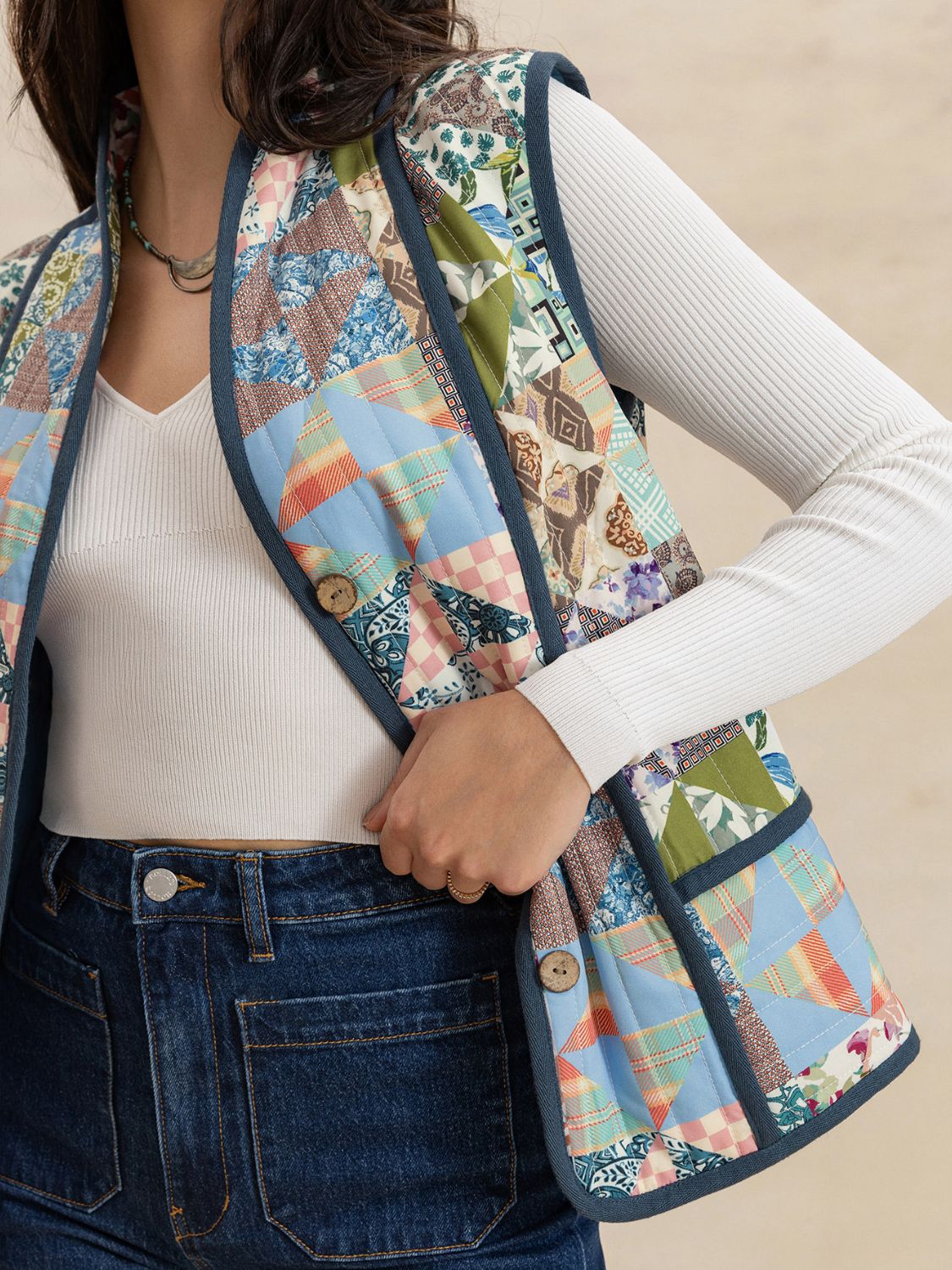 Printed Patchwork Contrast Piping Vest