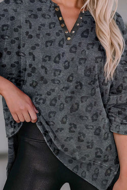 Leopard Half Snap Slit Sweatshirt