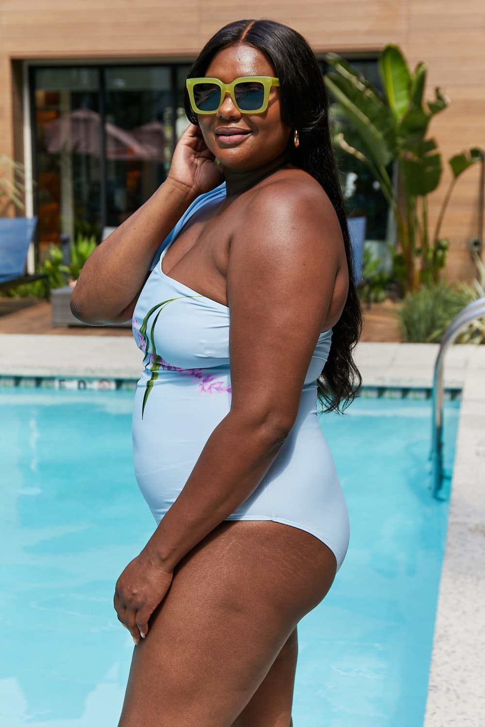 Traje de baño de un hombro Vacay Mode de Marina West Swim en azul pastel