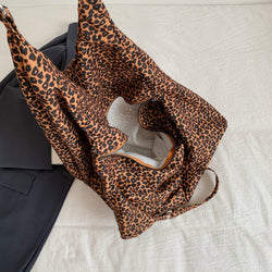 Bolsa de poliéster con estampado de leopardo