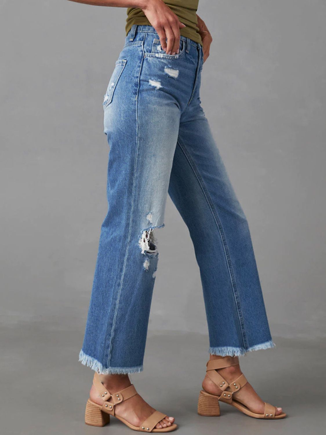 Distressed Raw Hem Jeans with Pockets