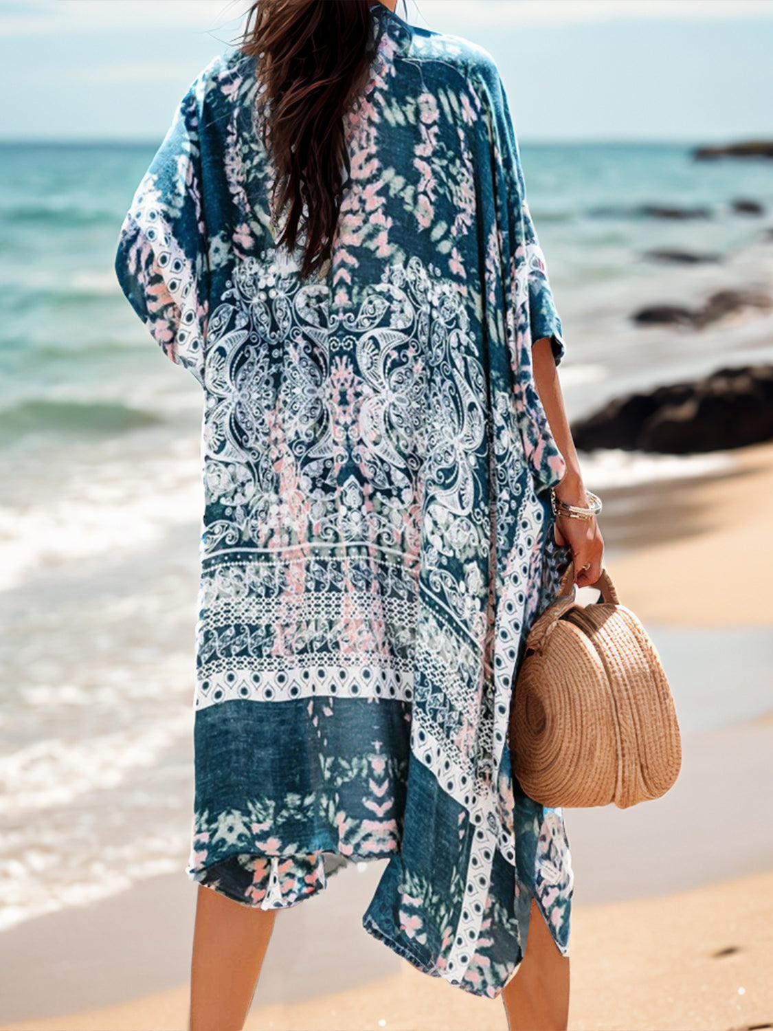 Vestido playero abierto con estampado Lovelet