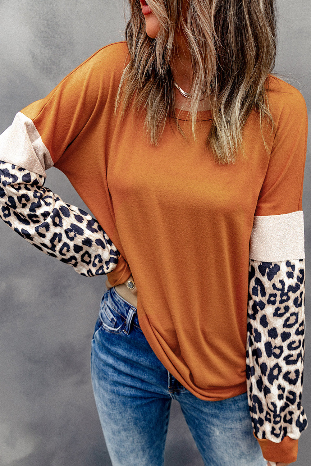 Leopard Long Sleeve Round Neck Sweatshirt