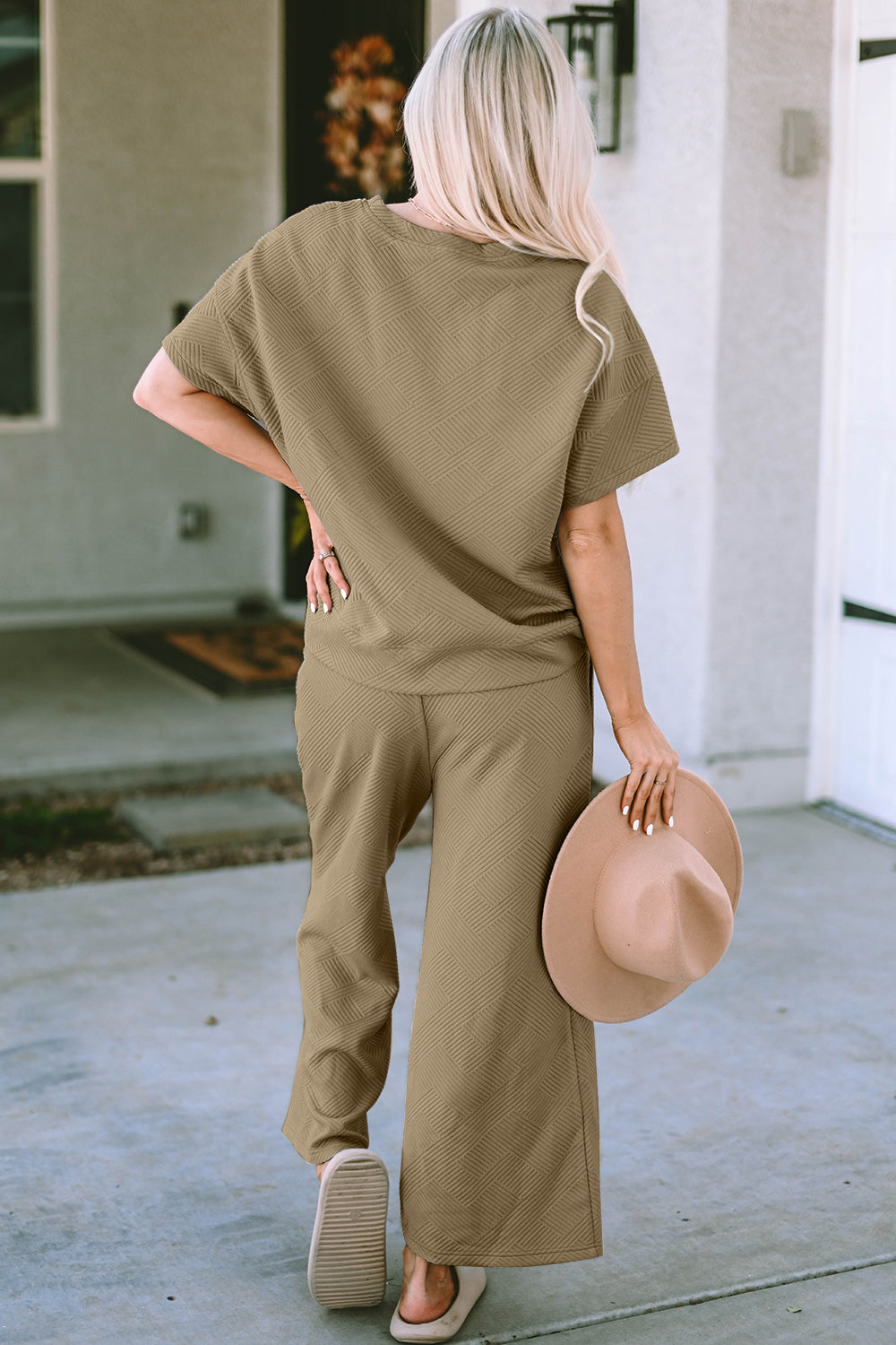 Conjunto de camiseta y pantalón de manga corta