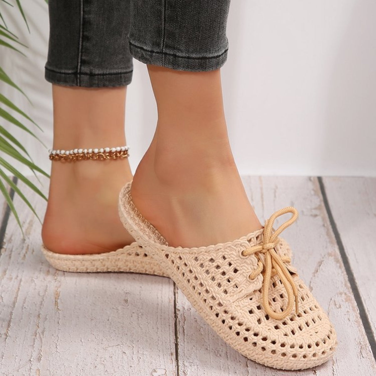 Sandalias planas con cordones